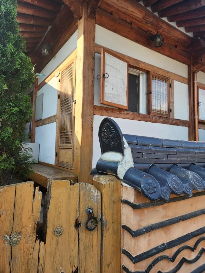 Beautiful House Hotel Jeonju Exterior photo