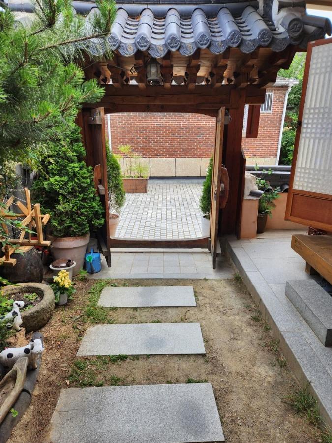 Beautiful House Hotel Jeonju Exterior photo